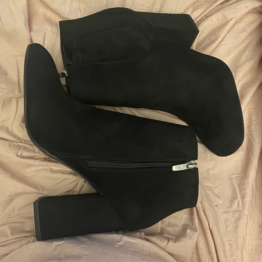 Brand New Pair of Marc Fisher Booties. Beautiful boots!